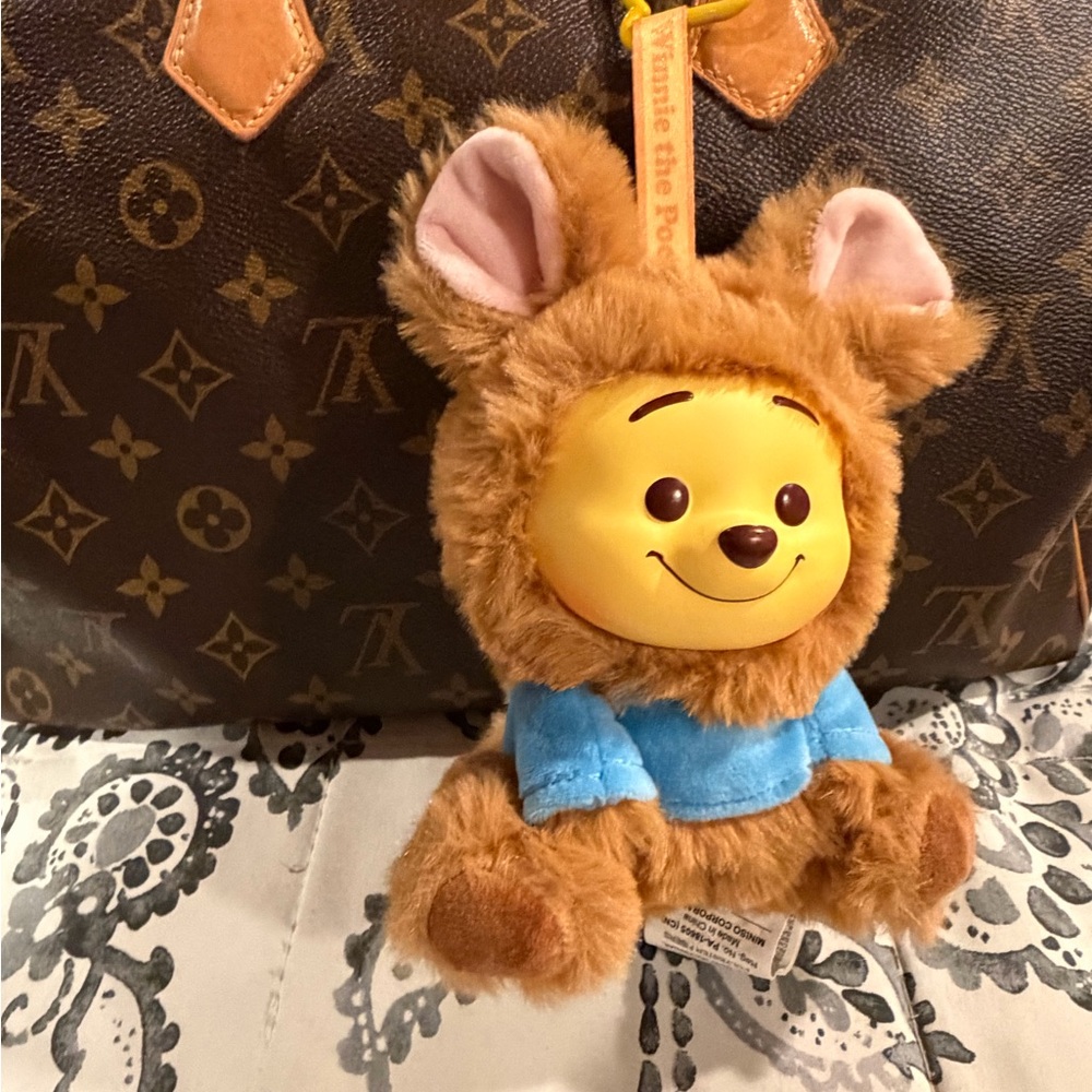 SOLD-Miniso Winnie the Pooh Bag Charm/Keychain